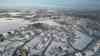 Wintermärchen nach Schneefällen im Erzgebirge: Drohnenaufnahmen zeigen verschneites Annaberg-Buchholz, Winterkleid über St. Annen Kirche, Sonne und Schnee : Wunderbare Drohnenaufnahmen zeigen den Winter im Erzgebirge