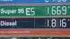 Tankwahnsinn in den Nachbarländern – Benzin für nur 1,60 Euro und somit 55 Cent günstiger als in Deutschland, lange Staus an Tankstellen in Tschechien: Viele Autofahrer fahren ins Ausland zum Tanken und Befüllen ihre Kanister