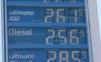 Dieselpreis auf Rekordhoch: Schock an den Tankstellen, Diesel kostet im Erzgebirge 2,57 Euro – Allzeitrekord: Kaum Autofahrer tanken an überteuerten Tankstellen