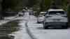 Extremes Hagelunwetter wütet in Oberbayern: massive Hagelmassen, heftiger Hagelschlag (on tape), Hagelmassen bis zu 30 cm hoch, Straßen überflutet, Autofahrer suchen Schutz, Unterführungen unter Wasser: Hagelberge in Sauerlach, Superzelle ursächlich für die Unwetter, Anwohner völlig überrascht