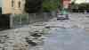 Unwettersturm über Erlangen (Bayern): Hagelmassen – Autos stecken im Hagel und Wasser, schwerer Sturm und Lebensgefahr für Radfahrer (on tape), Radfahrer mitten in den Hagelmassen, Superzellenaufzug, Feuerwehren im Dauereinsatz: Zahlreiche umgestürzte Bäume, B 4 blockiert, Baum auf Wohnwagen, Anwohner schildert Unwetter