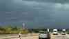 Unwetterfront erreicht Ostdeutschland: Unwetteraufzug, Sturm und Starkregen über Jena, Verkehr stockt durch Unwetter auf A 4: Unwetter beenden heute das hochsommerliche Wetter auch in Ostdeutschland