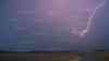 (Blitze, stark) Intensive Blitzshow am Abendhimmel: Blitze zucken im Sekundentakt über Pulheim, Naheinschlag und zahlreiche Wolken-Wolkenblitze am Abendhimmel: Wolkenblitze schlängeln sich am Nachthimmel entlang