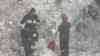 (Lawine, extrem) Lawine fegt durch Ortschaft in Südtirol: Häuser beschädigt, 250 Menschen sitzen fest. Aufräumarbeiten laufen auf Hochtouren. Dramatische Bilder und Exklusiv-Interview mit Bürgermeister aus Martell und mit Augenzeuge: Schwere Technik schafft enorme Schneemengen beiseite, fast 2 Meter Schnee in den Hochlagen Südtirols