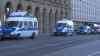 Demo-Tag Leipzig: Polizei riegelt Leipzig ab, Großkontrollen der Polizei auf den Zufahrtsstraßen nach Leipzig, Großkontrolle B 2, PKW mit fremden Kennzeichen werden angehalten: Polizei legt Verkehr auf Zufahrtsstraßen nach Leipzig lahm, Großeinsatz in Leipzig