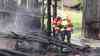 Blitzeinschlag in das Freilichtmuseum Glentleiten – Historisches Gebäude brennt völlig nieder:  Rund 80 Einsatzkräfte waren im Einsatz – Hauptgebäude fing ebenfalls schon zu brennen an