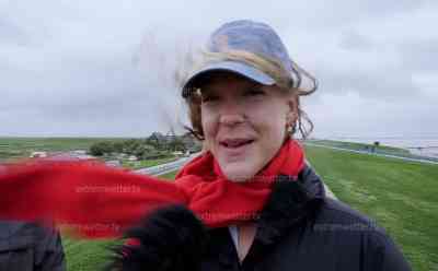 Erster Herbststurm an der Nordsee: Sturmtief „Tim“ verursacht erste Probleme, Fährverkehr zu den Halligen bereits eingeschränkt, Sturm weht Strandkorb um, Urlauber: „Richtiges Herbstwetter: Böen von über 90 Km/h – erstes richtiges Herbstfeeling an der Nordsee