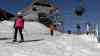 Ansturm auf Skigebiete – Verkehrskollaps: Tausende Menschen stürmen Skigebiete am Keilberg und Fichtelberg, kilometerlange Staus auf den Straßen, völlig überfüllte Parkplätze: Wer es geschafft hat, dem erwartete ein Wintermärchen, tiefverschneiter Fichtelberg on tape