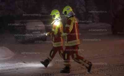 Vergewaltigung mit Personensuche im dichten Schneetreiben bei eisigen Temperaturen in Bärenstein: umfangreiche Suchmaßnahmen bei Schneefall, dichten Nebel und kalten Temperaturen, nach 30 Minuten Entwarnung – Einsatzstelle befindet sich im angrenzenden Weipert: Weipert (Tschechien) trennt Bärenstein (Deutschland), Einsatzstelle befindet sich nur wenige Kilometer von Bärenstein im tschechischen Weipert