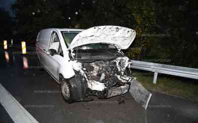 Schwerer Aquaplaning-Unfall auf der A95: Zeugen werden gesucht