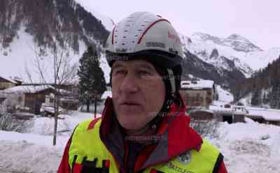 Riesiger Lawinenabgang in Tirol: 300x400 große Lawine reißt 6 Personen mit sich, 2 Personen Totalverschüttet, 2 Verletzte, Bergrettung im Einsatz: „Wir sind zu vielen Lawineneinsätzen gerufen worden. Fast keine Stunde vergeht, bei dem eine Lawine abgeht“: Exklusives Interview mit Bergrettung und Fotos vom riesigen Lawinenabgang