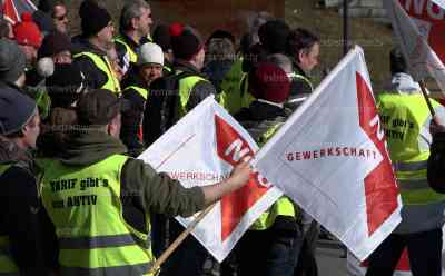 Warnstreik Unilever-Werk Auerbach: 