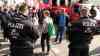 Brisanter Demotag in Berlin – Polizei rüstet sich auf Ausschreitungen am Abend: brisanter Demozug der Antifa wurde mit indirekten Ausschreitungen „Silvester 2.0“ angekündigt: Bereits am Nachmittag hohes Polizeiaufkommen, Polizei schützt Geschäfte