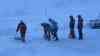 (UP) Fünf Tote bei Schneesturm: Wichtiger Alpenpass gesperrt: Schweizer Dorf versinkt in den Schneemassen - Erneut heftiger Wintereinbruch in den Südalpen – Lawinengefahr extrem angespannt – O-TON Lawinenexperte – In Deutschland dagegen der bislang wärmste Tag des Jahres: Über 4 Meter Schnee in den Bergen: Fahrzeuge unter Schnee begraben: Südalpen versinken im Schnee - Große Lawinengefahr in den Wintersportregionen