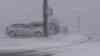 Massiver Wintereinbruch - Schneesturm im Erzgebirge: vor einer Woche Sommer- und T-Shirtwetter nun Pullover, Schal und Jacke, tiefwinterliche Aufnahmen vom Fichtelberg, Tourist: „es stürmt ganz schön. Es schneit ja fein. Temperatur - 1 °C“: 200 Grad-Wende im Wetter, Winterreifenpflicht bei schneebedeckten Straßen